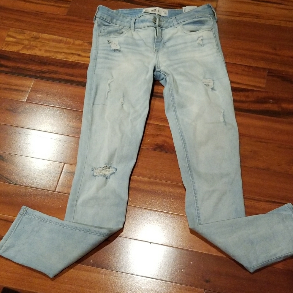 Hollister skinny jeans